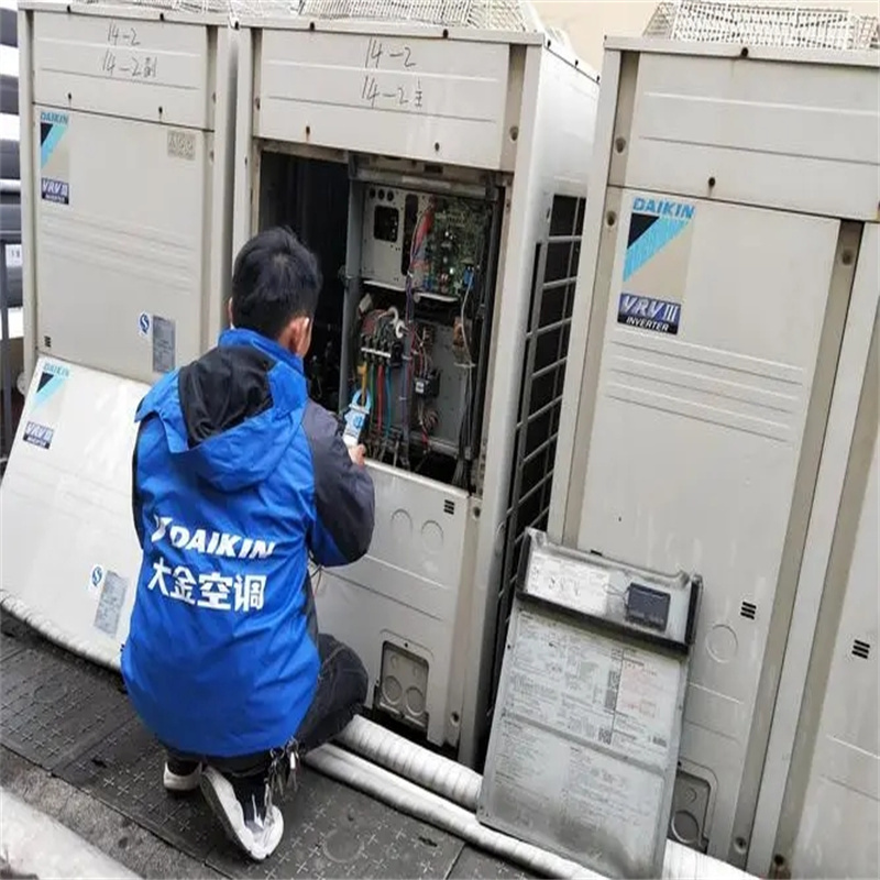 深圳大鹏新区柜机空调跳闸故障维修